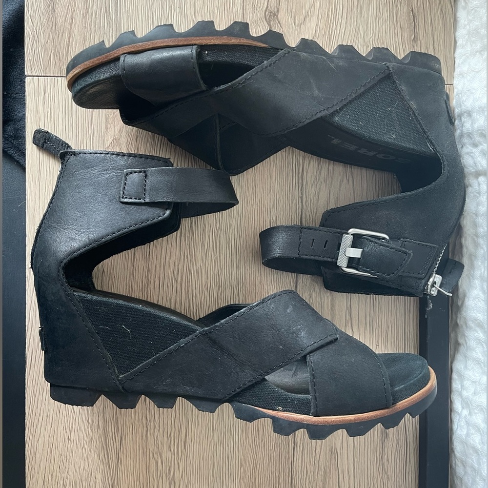 Sorel Wedge Sandal